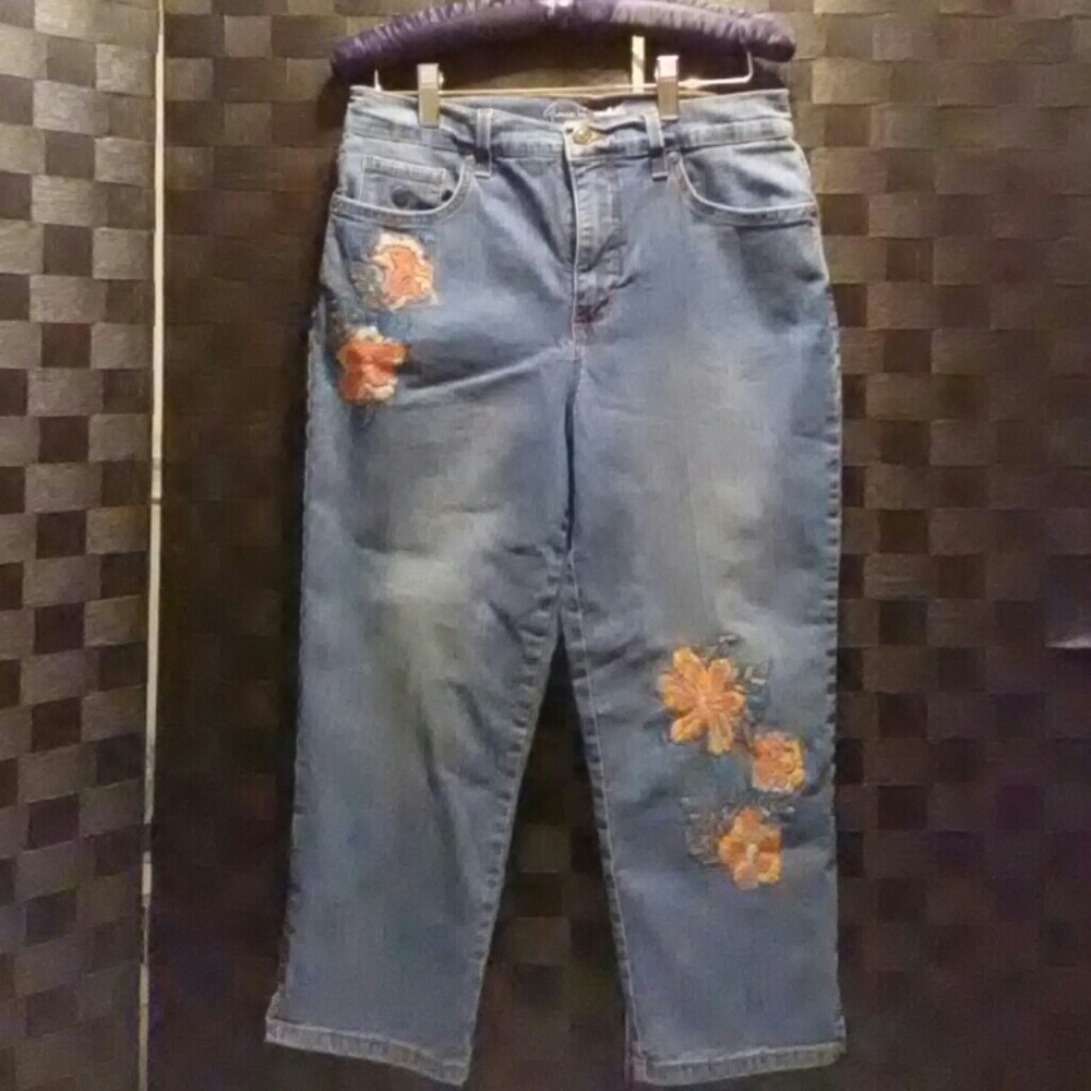 Gloria Vanderbilt Capri